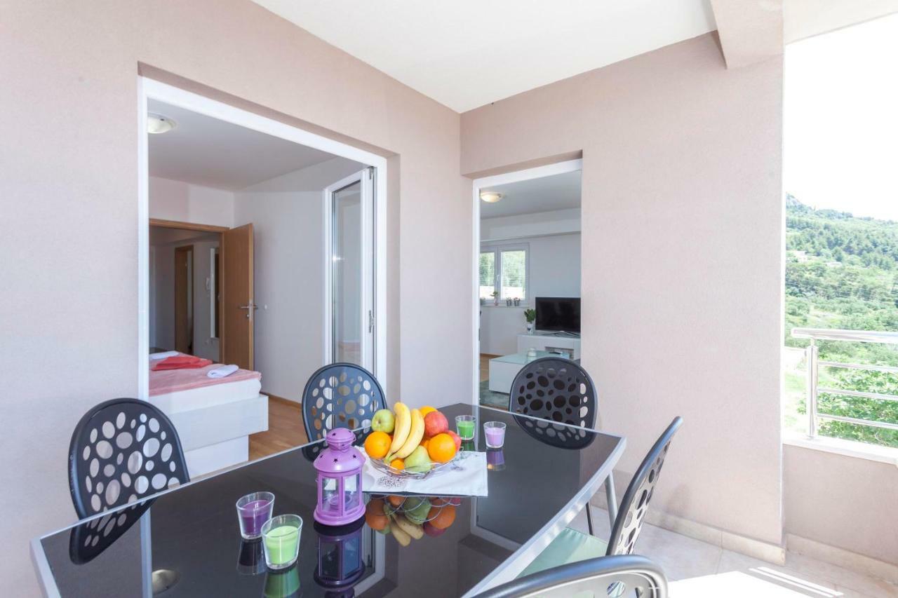 Apartments Dora มาคาร์สกา ภายนอก รูปภาพ