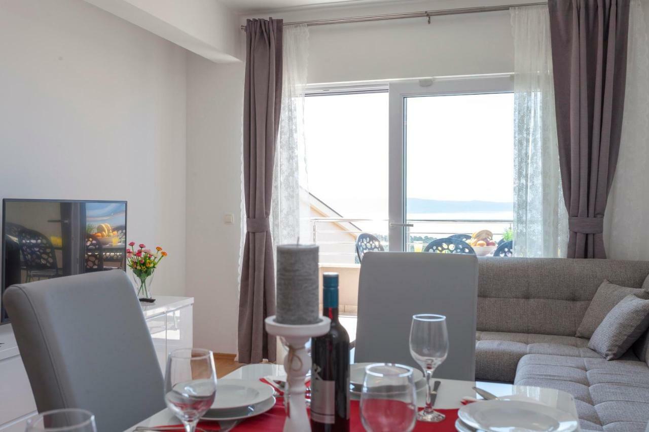 Apartments Dora มาคาร์สกา ภายนอก รูปภาพ