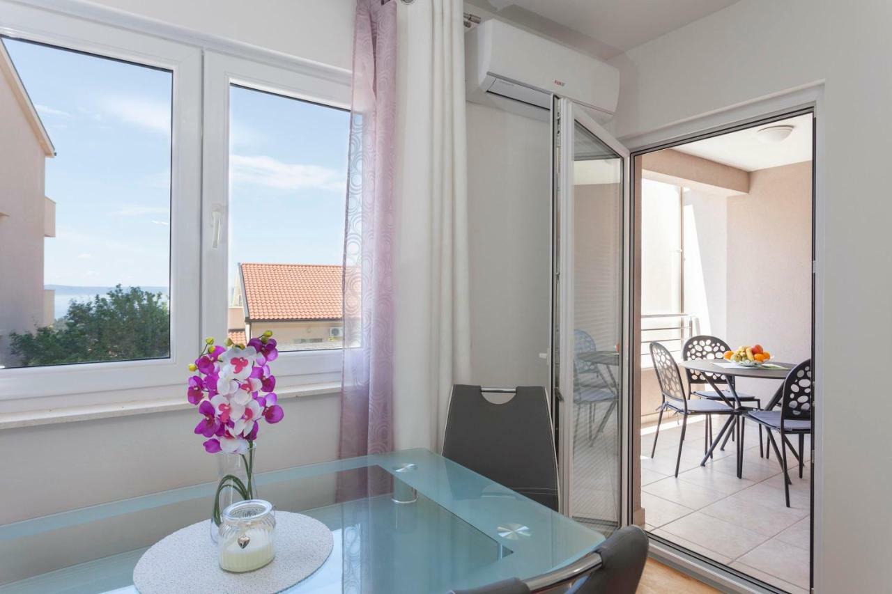 Apartments Dora มาคาร์สกา ภายนอก รูปภาพ
